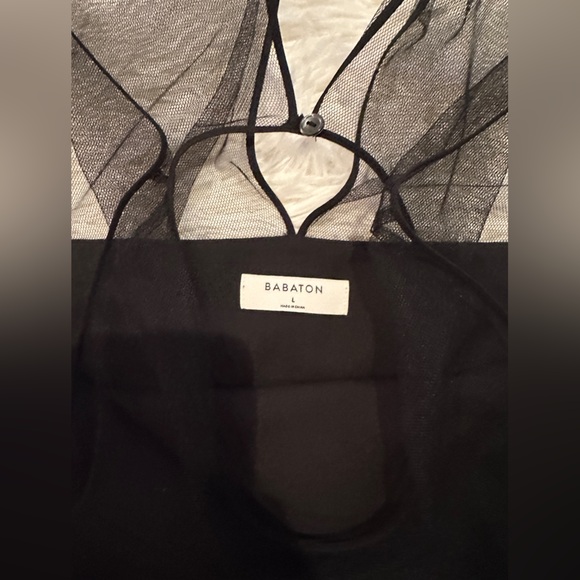 Ladies Aritzia Babaton Mesh Top - Picture 2 of 2